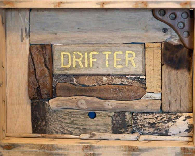 Driftwood Inn Saint Saviour Bagian luar foto