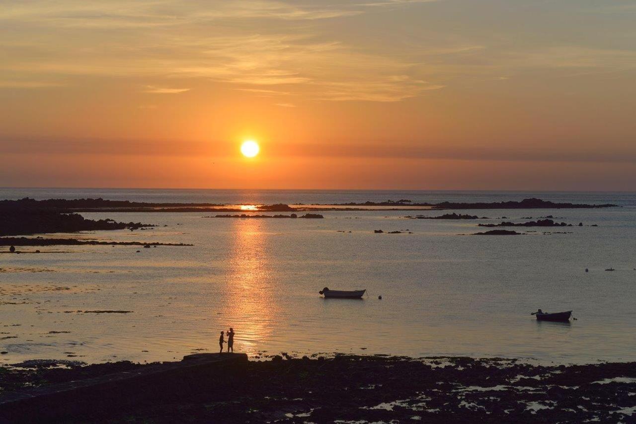 Driftwood Inn Saint Saviour Fasilitas foto