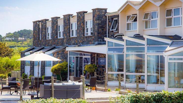 Driftwood Inn Saint Saviour Bagian luar foto